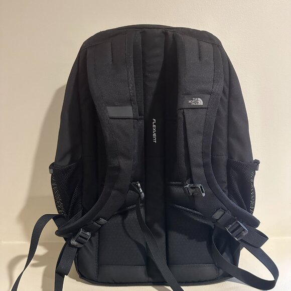 The North Face Jester backpack - Picture 2 of 4